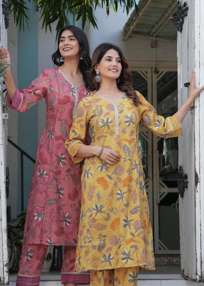 Muslin Floral Print Suit Set with V-Neck